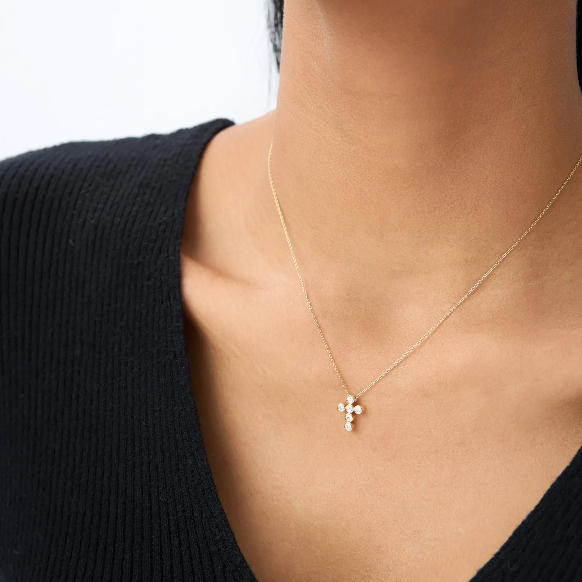 14K Gold 6 Stone Bezel Setting Diamond Cross Necklace