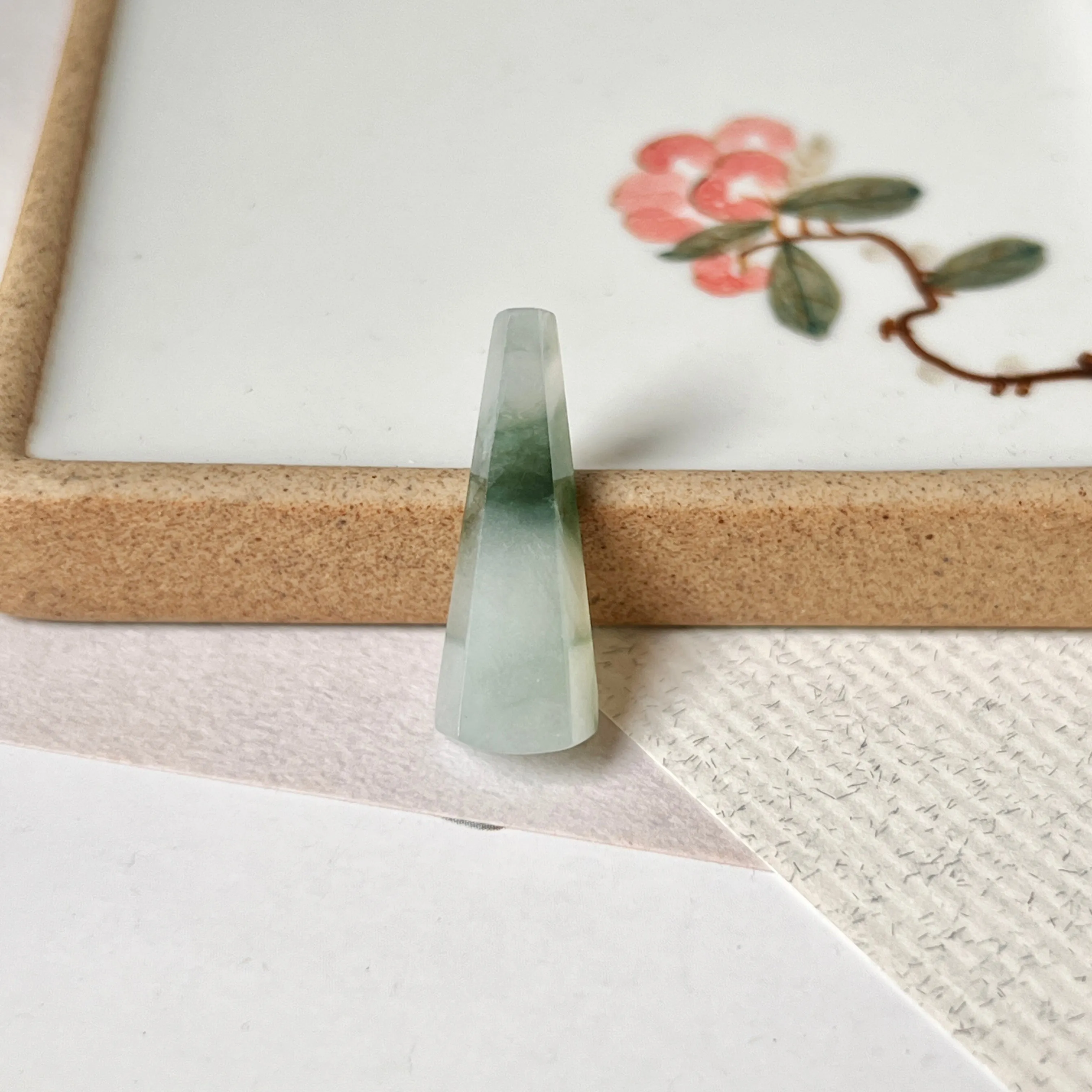 9.55cts A-Grade Natural Floral Triangle Jadeite No.130429