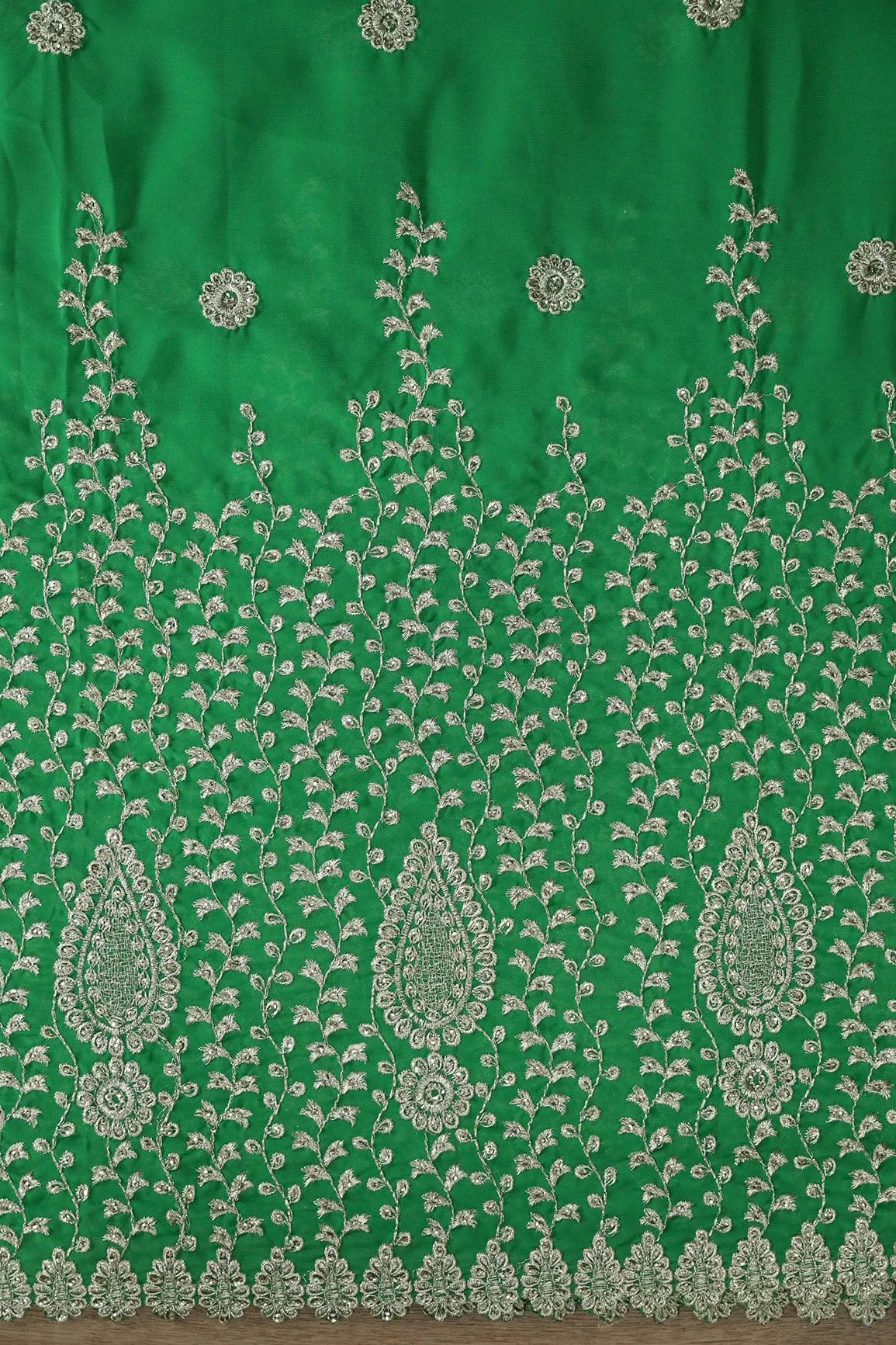 Big Width''56'' Silver Zari Leafy Embroidery Work On Green Georgette Fabric With Border
