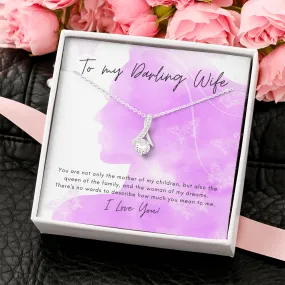 Modern Alluring Beauty Necklace for your Darling Wife