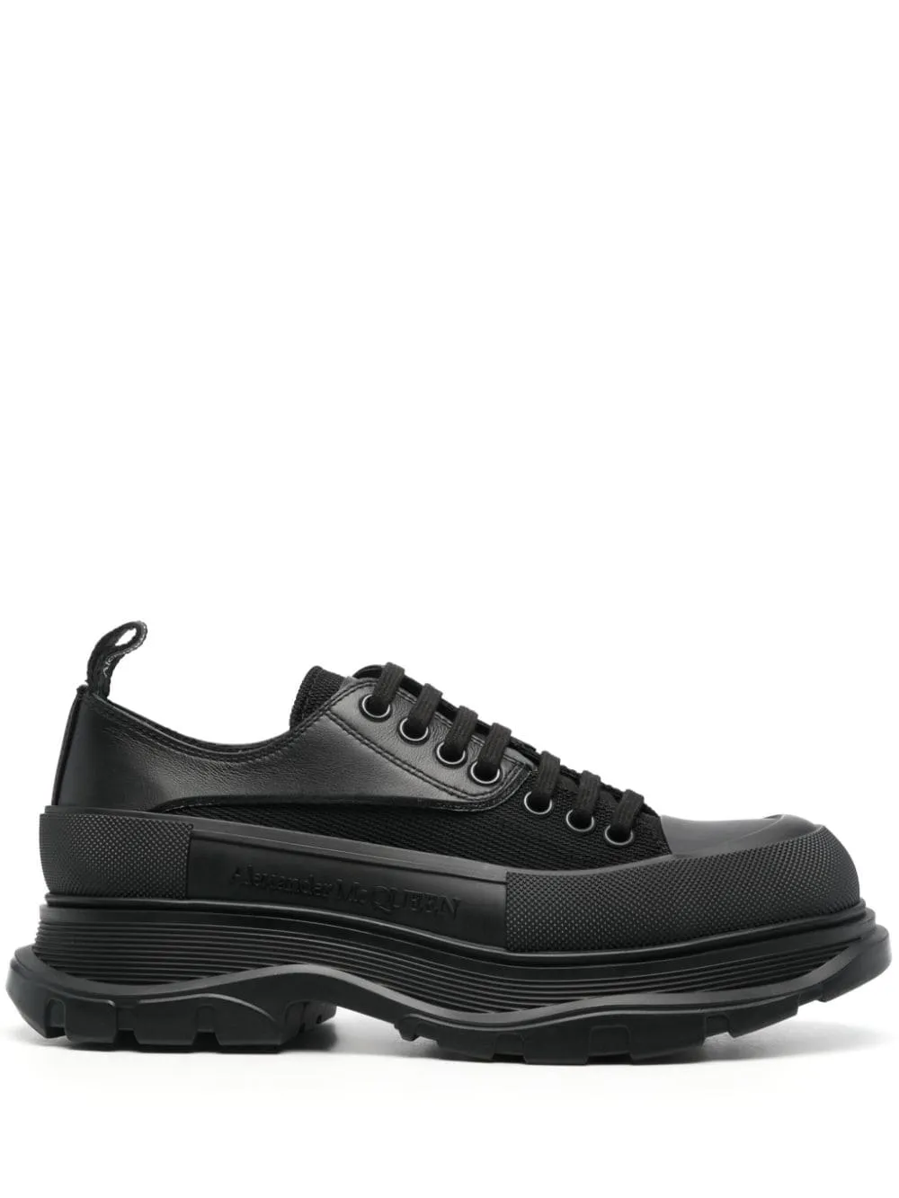 TREAD SLICK SNEAKERS